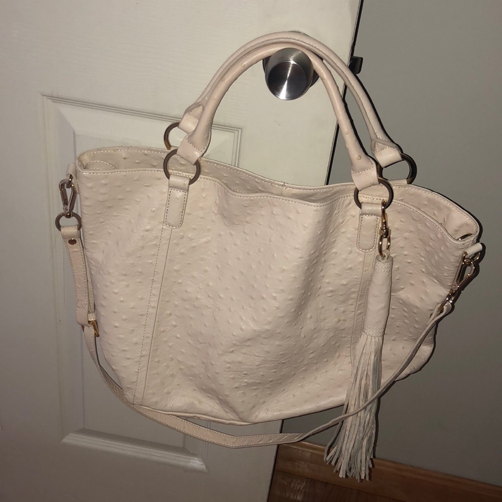 GILI Italian leather ostrich bag. Cream color
